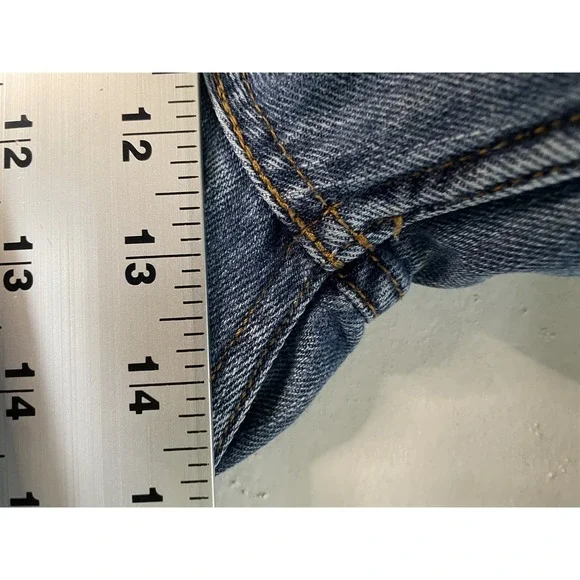 Levi's 40x32 560 Comfort Fit Medium Wash Denim Mens Jeans